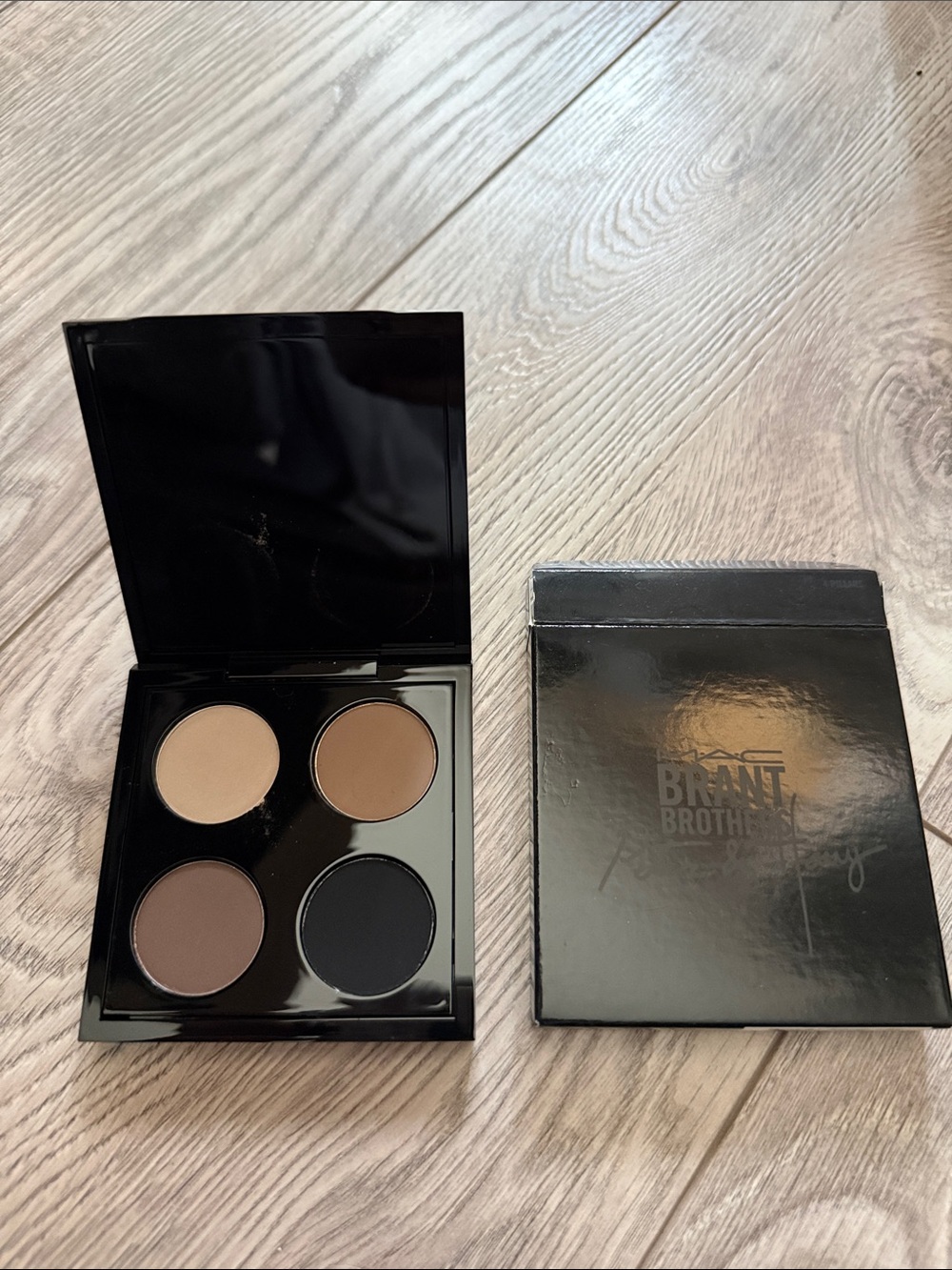 MAC Cosmetics Brant Brothers Matte Neutral Brown & Black Eyeshadow Quad
